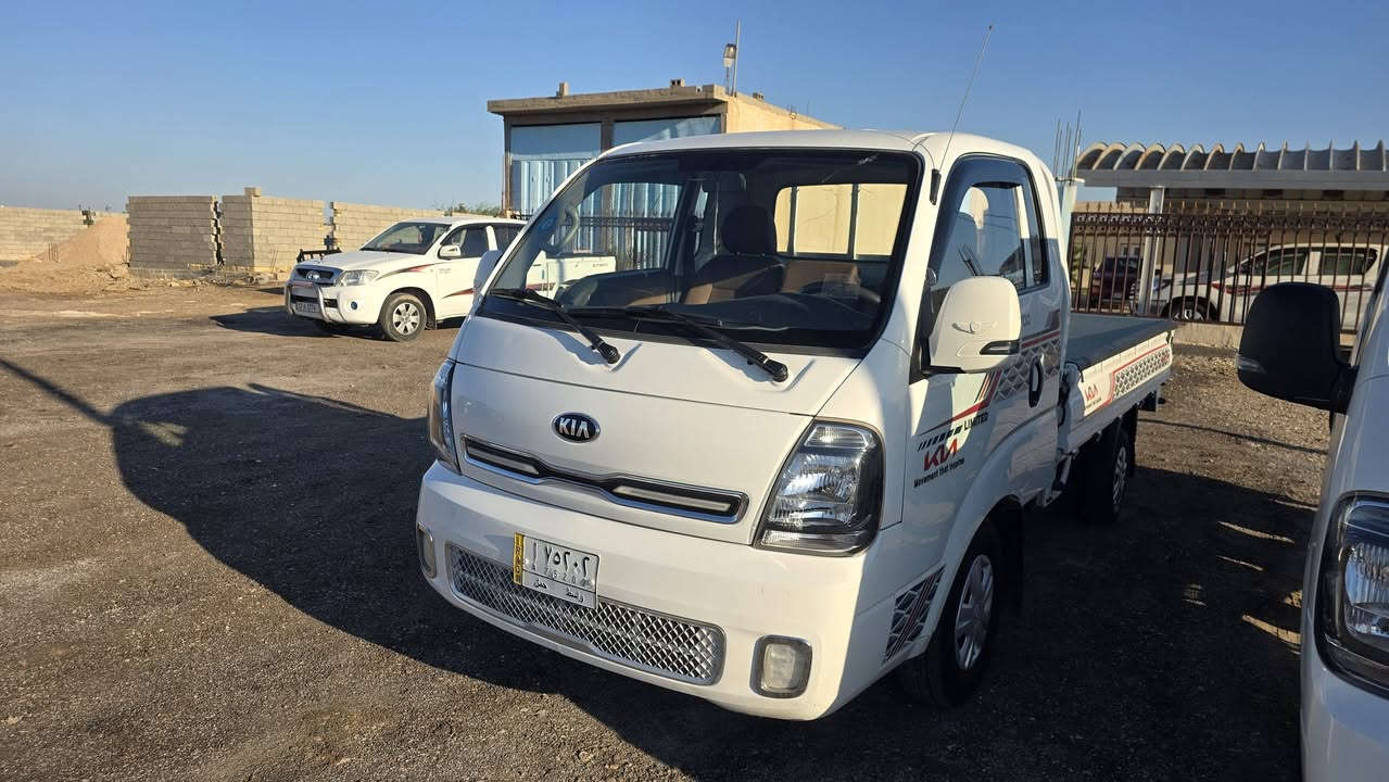 سلام عليكم :كيا البيع موديل 2022كفاله
البيع رقم واسط مشروع وطني مكان سياره ناصريه قضاء الفجر 
لاستفسار تصل*********** ترهم مرواس
