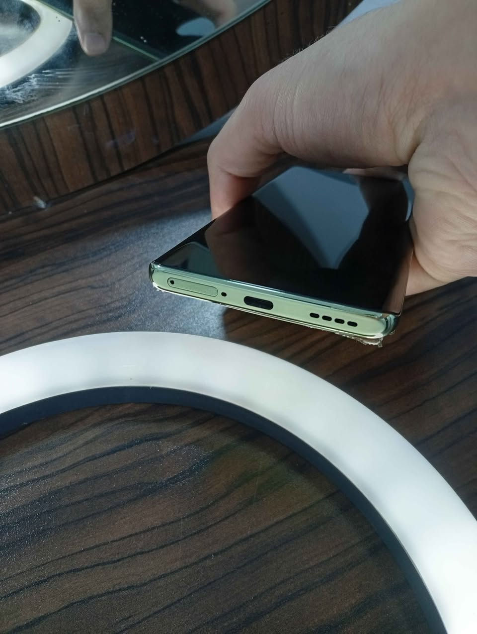 ريلمي 11 برو بلص ذاكره 512 بدون ملحقات فقط جهاز الجهاز نظافه100% ماعدا الظهر بسبب الكفر طلع شالع شوي من الجلد واضح ب الصور الجهاز معروفه مواصفاته وكاميراته 
السعر 280 الف مكاني بغداد كراده ( توصيل فقط مناطق قريبه) بغداد, العراق


**إذا كنت صاحب هذا الإعلان وتريد حذفه لأي سبب، رجاءا أرسل رسالة إلى الدعم الفني**