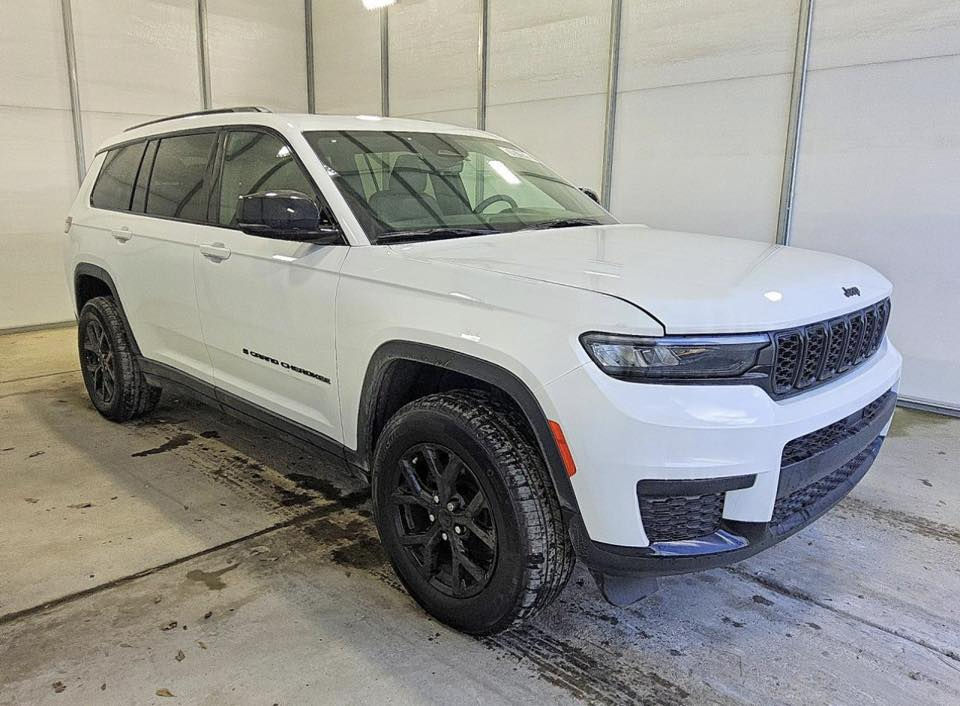 ♦️شركة النخبة - ELITE للمزادات وتجارة السيارات♦️

🔸السلام عليكم ..
♦️نوع السيارة …
♦️JEEP - GRAND CHEROKE - LAREDO - 2025♦️

♦️تاريخ المزايدة غداً الثلاثاء بعد الخامسة مسائاً
♦️2026 - 5 - 12

🔸عداد المسافات - 18 الف ميل فقط .
🔸الاسطوانات - 6 سلندر .
🔸حجم المحرك - 3.6 .
🔸الوقود - بانزين .

♦️الأضرار  :- حسب الصور المرفقة

🔸للدخول الى المزاد او شراء سيارة
🔸او اي استفسار يرجى التواصل مع …

♦️شركة الخبة - ELITEللمزادات وتجارة السيارات♦️

🔹عثمان الناصر - ‭0774 810 7610‬

📍صلاح الدين - قضاء العلم - قيصرية الخالد📍

