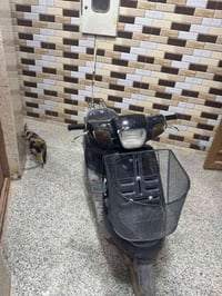 بطة للبيع  السلام عليكم بطة للبيع موديل 99 مفتوحة مرة وحدة الدراجة كفر...