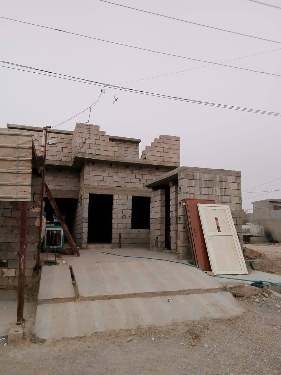 #مكتب_دار_السلام_للعقارات.
---

🏡 دار للبيع – حي الفضيلية / شارع الملعب خلف المعارض 

- 📏 المساحة: 180 متر  
- 📑 الطابو: زراعي  
- 📍 الموقع: حي الفضيلية – قريب على شارع المعارض 
- 💰 السعر: 30 مليون دينار (قابل للتفاوض)  

✨ مميزات الموقع:  
- على شارع رئيسي مزدوج (السايدين)  
- قريب من الخدمات والأسواق  
- مناسب للسكن أو الاستثمار التجاري  

📞 للاستفسار والاتصال:  
- ***********  
 . 
 (الأستاذ جاسم البياتي)  

🏢 زورونا في مكتبنا: طوز / حي العصرية – شارع السايدين مقابل حسن كوستر  

عقارات_دارالسلام
🔹 بيع وشراء الدور والأراضي (سكنية – تجارية – زراعية)  
🔹 تنظيم كافة عقود البيع والشراء وتعقيب المعاملات  

---
