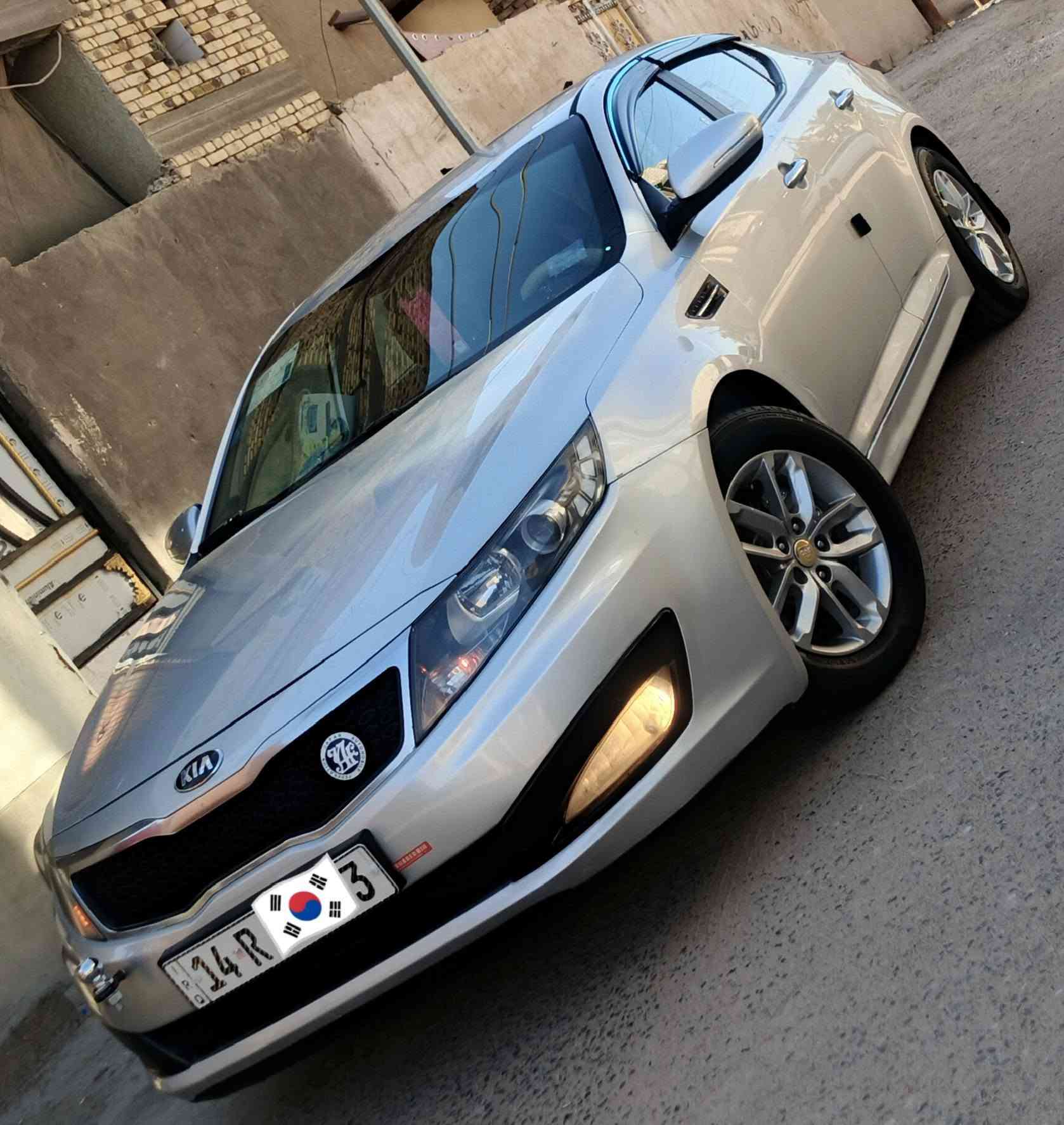 اللهم صل على محمد وآل محمد
رجاءاً اقره المنشور قبل لا تتصل

السلام عليكم للبيع اوبتيما K5  وارد كوري 2013 اصل خصوصي سياره مكفوله من ضربه وتبديل ولجراد ولزلوغ سياره وارد كوري ما ينكفل من صبغ بيها اربع قطع سياره كله جاهز مكينه كير حداديه تخم تاير مكينه 2000 LPI  كير 6نمر شاشه وكامره حساسات خلفيه مرايات شفط تحكم استيرن جهتين تبريد قطعتين منضومه جديده صار الها شهر من مشدوده سياره جاهزه من لاخير  رقم بصره انكليزي بسمي سنويه لل31  سياره احلا من الصور  سعر 115شراي يتصل للعلم مكاني بصره  
***********
رجاء لموشراي لايكسر بحلال لناس سياره متعوب عليها
