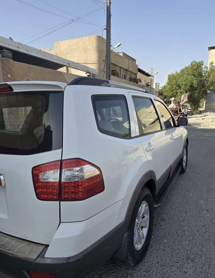 كيا موهافي ٢٠١٦
السياره ماشيه 77 الف حقيقي صدر امامي خلفي جديد مواصفات الشركه الدواليه العراقيه
السياره خليجيه مكفوله من الصبغ ما عدا الصندوك ومكفوله كير ومكينه بلادي والسونار مرفق مع المنشور 
رقم اربيل 

مواصفات نص فول
حساسات خلفيه عدد 4 وحساسات اماميه عدد 4
بلوتوث 4 تحكمات تبريد 3 قطع مركزي فتحه سقف سلايد روف ثلاجه وسطية
جرس ب ١٢٠ 
مكينه V6 3800 العاليه 
باقي المواصفات معروفة مال خليجي
السعر ١٦٥ وبيها مجال
مكان السياره البصره حي المدراء للتواصل مع راعي السياره 
***********
مكلف بالنشر

