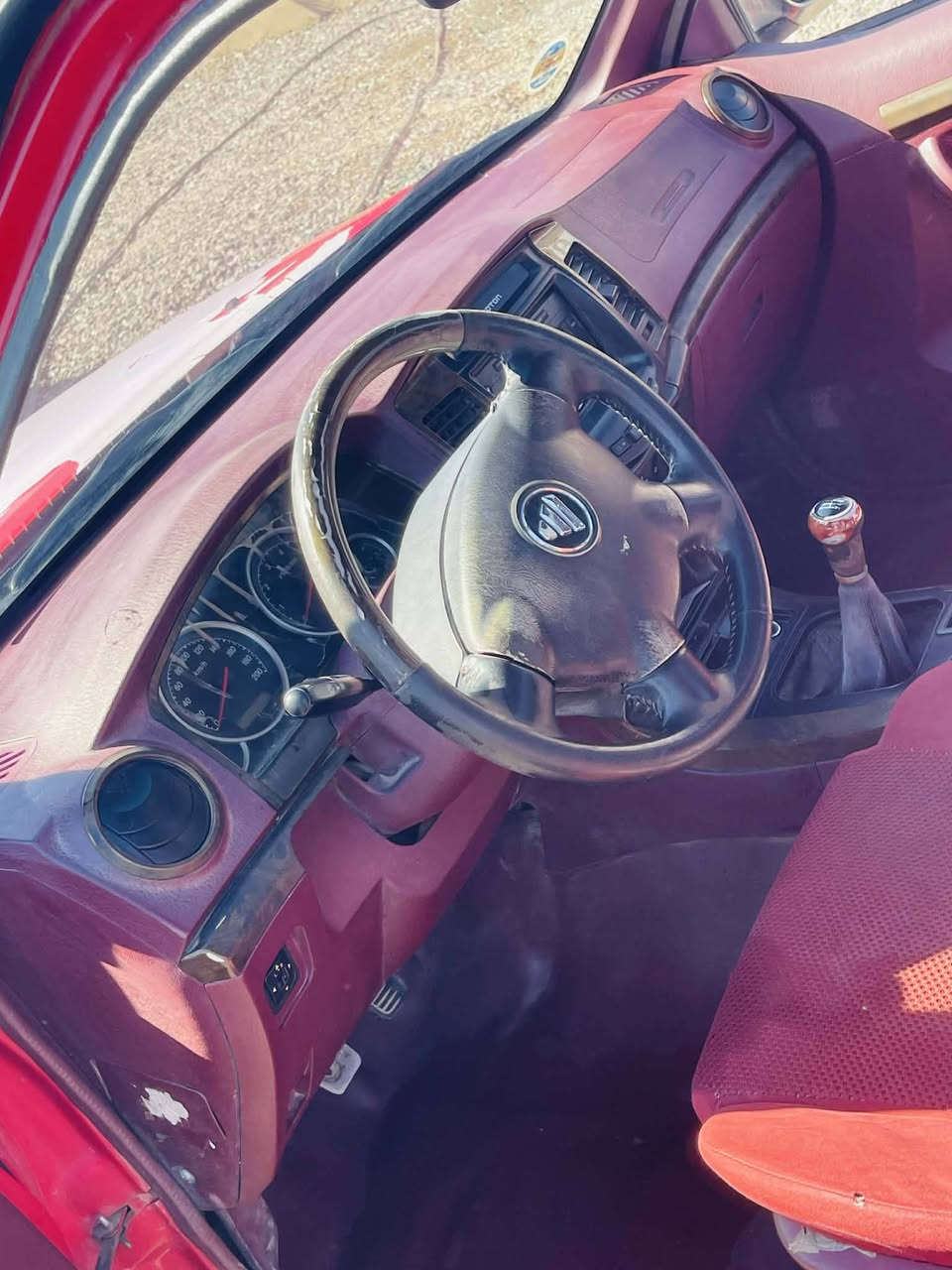 سلام عليكم للبيع او مراوس
بكم فتون موديل2014 منفيس البكم جديد المحرك و الكير شرط داخل جديد شرط البطاين جدد التواير كلو جديد شاصي جديد البكم ما متعوب خلاص كهربائيات كله شغاله كتلوك الشركه بي تشبول جديد شرط دبل شاير بل المري شغالات جوم تصعد تنزل سبير جديد اللبيع و مراوس هذه رقمي‏‪***********‬‏
