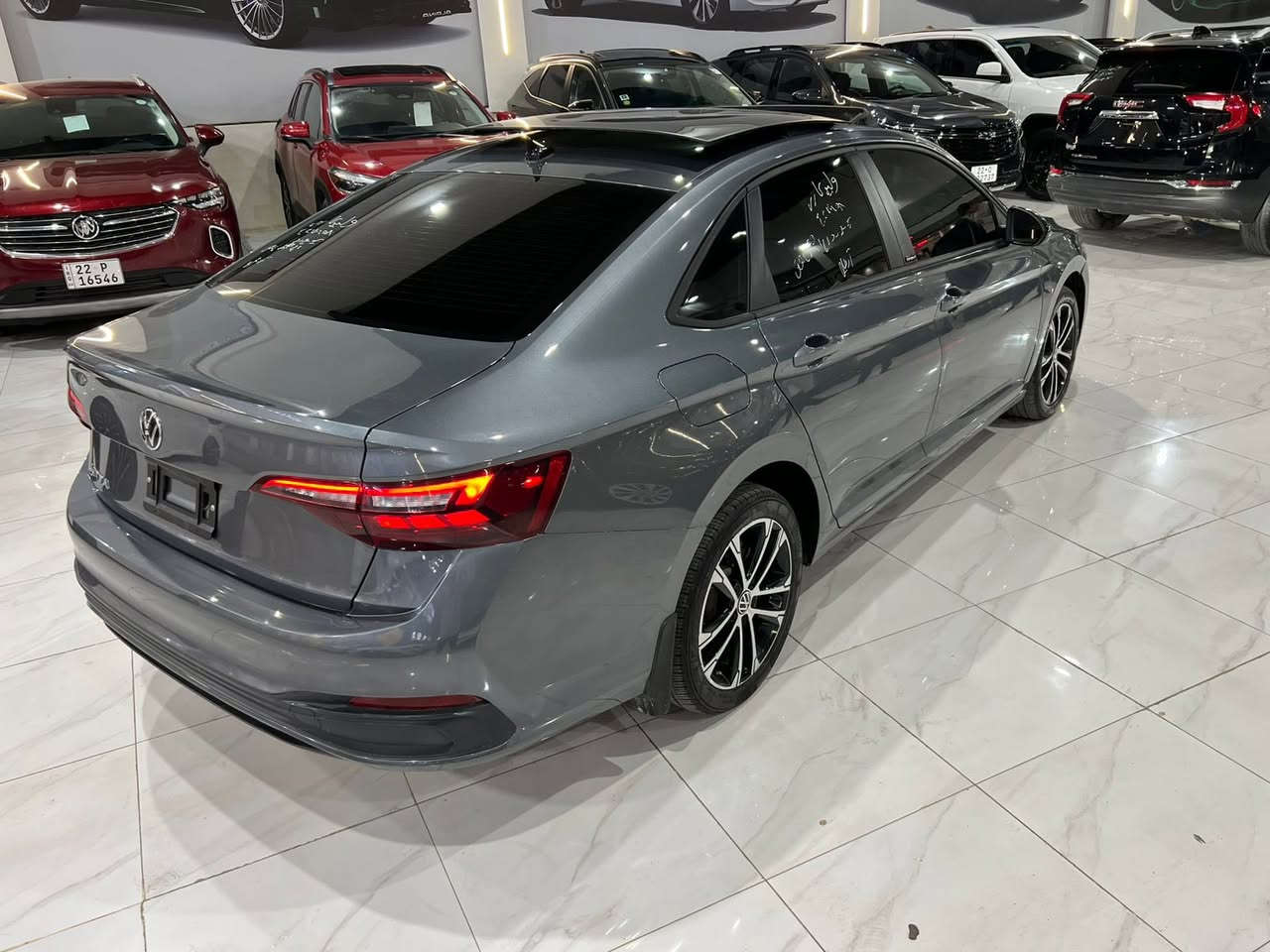 volkswagen jetta SE 2024
سعر بلاش🔥128 ورقه٠

موديل // 2024
فول مواصفات 
بنوراما
كراسي جلد 
بصمه
شغال عن بعد
شاشه كبير
شاشه الكتروني
داخل ليد
ويل كروم و كبير 
رادار امامي و خلفي و جانبي
لايتات ليد
هندبريك بصمه
كوشنات تدفئة و تبريد 
ستيرن هيتر
سياره بعد بي هواي مواصفات 
❌الضرر//  ٤ قطعه بدون دواخل

📲***********
📞***********

عنوان 📍أربيل معرض ولید كارس
