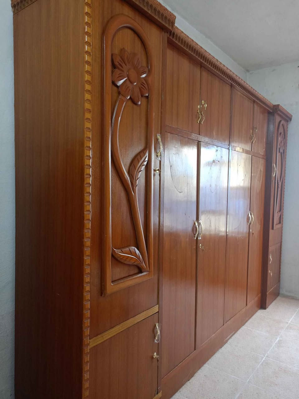 ‎السلام عليكم غرفت اخشاب للبيع غرفه جديده مستعجل علا البيعه وبيها مجال  رقم ***********‎ المدائن, بابل
