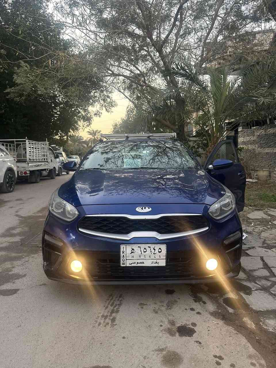 السلام عليكم كيا فورتي موديل ٢٠١٩ محرك ٢٠٠٠ زيرو دوش تخم تاير جديد صدر جديد شاشه كبيره كامره خلفي رادار امامي تحكم ستيرن بدون حادث داخله. سونار  موجود وشرط الفحص حادث باب لفي قبل شهر وباقي ممصبوغ شي بسيط مكاني بغداد الاسكان رقم بغداد السياره احول ثاني يوم رقمي *********** متوفر وات ساب
