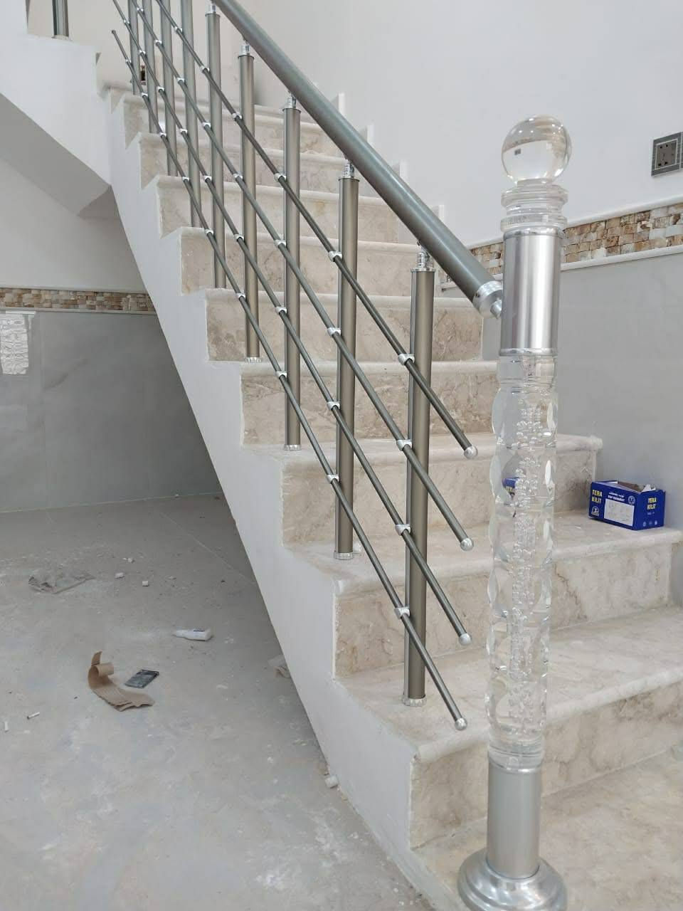 معمل المنيوم الشمس للكاونترات والديكورات الحديثه والابواب والشبابيك والمحجرات😊😊😊
يقدم لزبائنه الكرام ارقى واجمل التصاميم وبأنسب الاسعار ويوجد لدينا استبدال الكاونترات القديمه بكاونترات حديثه مع فرق السعر
ما عليكم سوى الاتصال على الرقم التالي 
*********** واتساب ☎️
العنوان/ميسان قرب /المحموديه /قرب الكنيسه
(((ارضاءكم غايتنه)))
لسنا الوحيدون لكننا الافضل دائماً🧿
