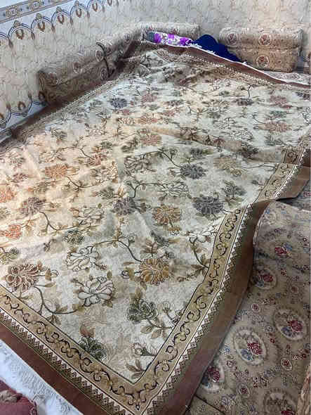 2 عدد طولهن 4 مترفي 3متر
2 عدد طولهن 3مترفي 2متر 
الناصريه مركز المدينه *********** ناصرية
