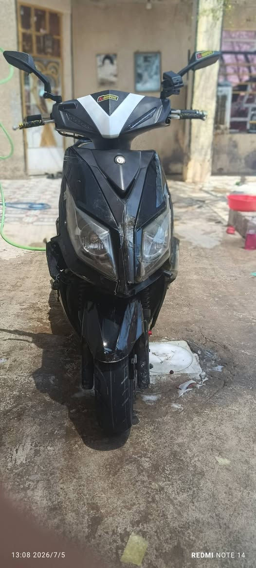 سلام عليكم دراجه سيام فايتر دراجه نضيفه مابيه اي نقص ااتخبل الدراجه نوزل الاستفسار. السعر 350/ ***********
