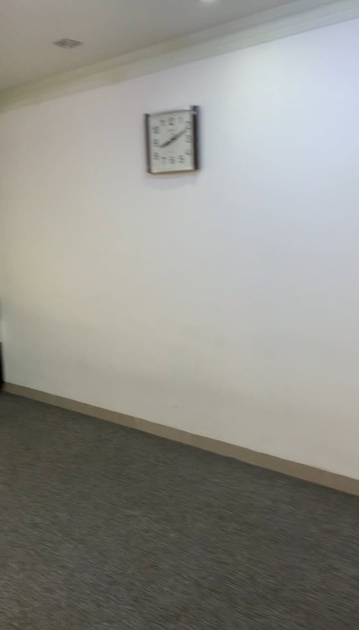 شوقە بۆ کرێدان، دوو سەد مەتری، نهۆمی سێەیەم، ئاسوودە ستی. نزیك زانکۆی نۆڵج. بە کرێی مانگانەی گونجاو. 

بۆ پەیوندی تیکایە لێرە نامە بنێرە.


**إذا كنت صاحب هذا الإعلان وتريد حذفه لأي سبب، رجاءا أرسل رسالة إلى الدعم الفني**