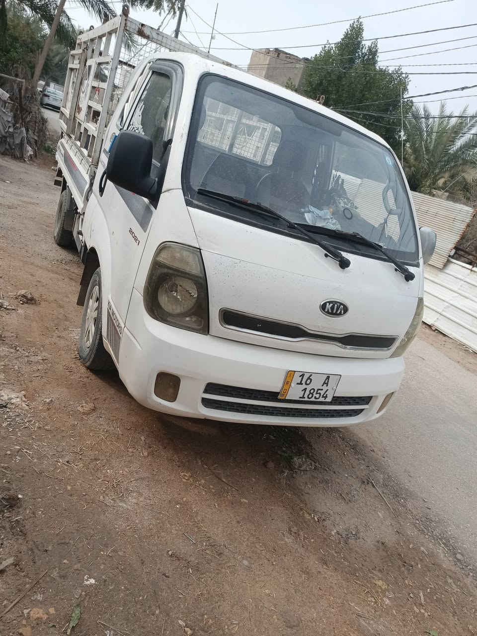 السلام عليكم. للبيع موديل 13. رقم  انكليزي  جاهزه كلشي ماعايزه مكان نجف الكوفه***********
