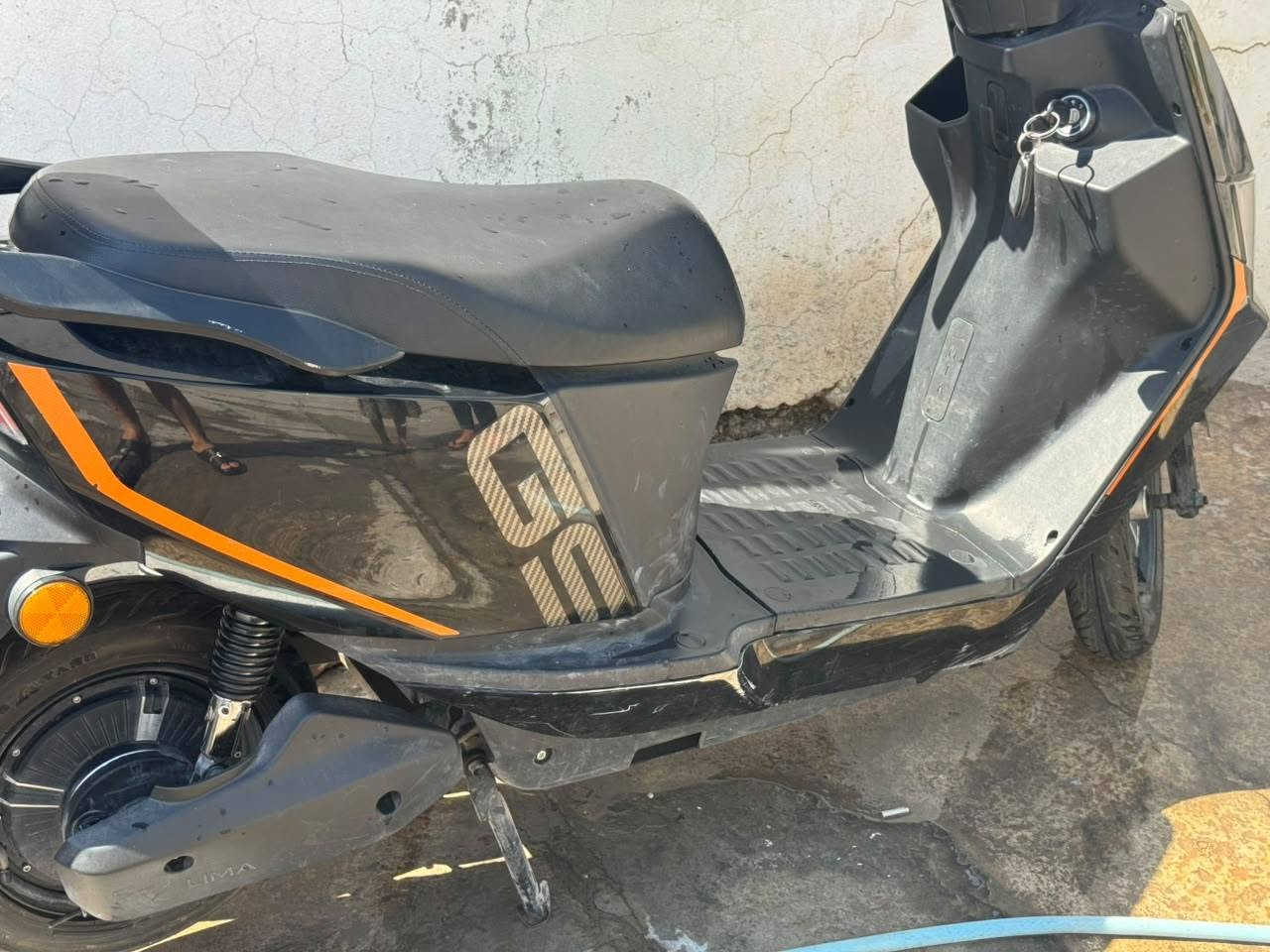 6 باتريات حجم كبير 32 امبير
يمشيك بلشحنه 80 كيلو متر
سرعة حقيقية 100 كيلو
دبل سويج 
دبل بصمه
نظام aps
رماشات
لايتات شغاله جديدة
مكان تخزين بي جوا الكشن
شاشة مالته جديد
بختصار ماطور جديد نضافة فوول
مشتري قبل شهرين ب 850 الف

ابيعه ب 690 الف وبي مجال للطيبين 

عنوان كركوك 
رقم *********** كركوك, العراق
