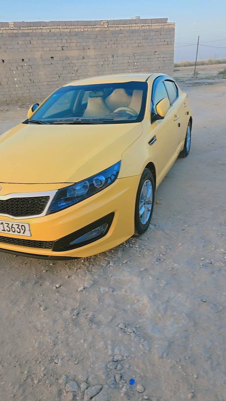 كيا اوبتيما مديل 2012
فول موصفات عدااا البصمه مكفوله كفاله عامه صبغه وحده
تبريد قطعتين مري شفط تبريد لمس فول تحكم 
مكينه 2400 لا تنقيص ولا تبخير كير شرط حداديه تبريد ثلج تخم تاير 
سنويه ل غايه 2030 توها داخله هزه مصفره هيه وغرامات 
السعر 125
مكاني السماوه 
***********
