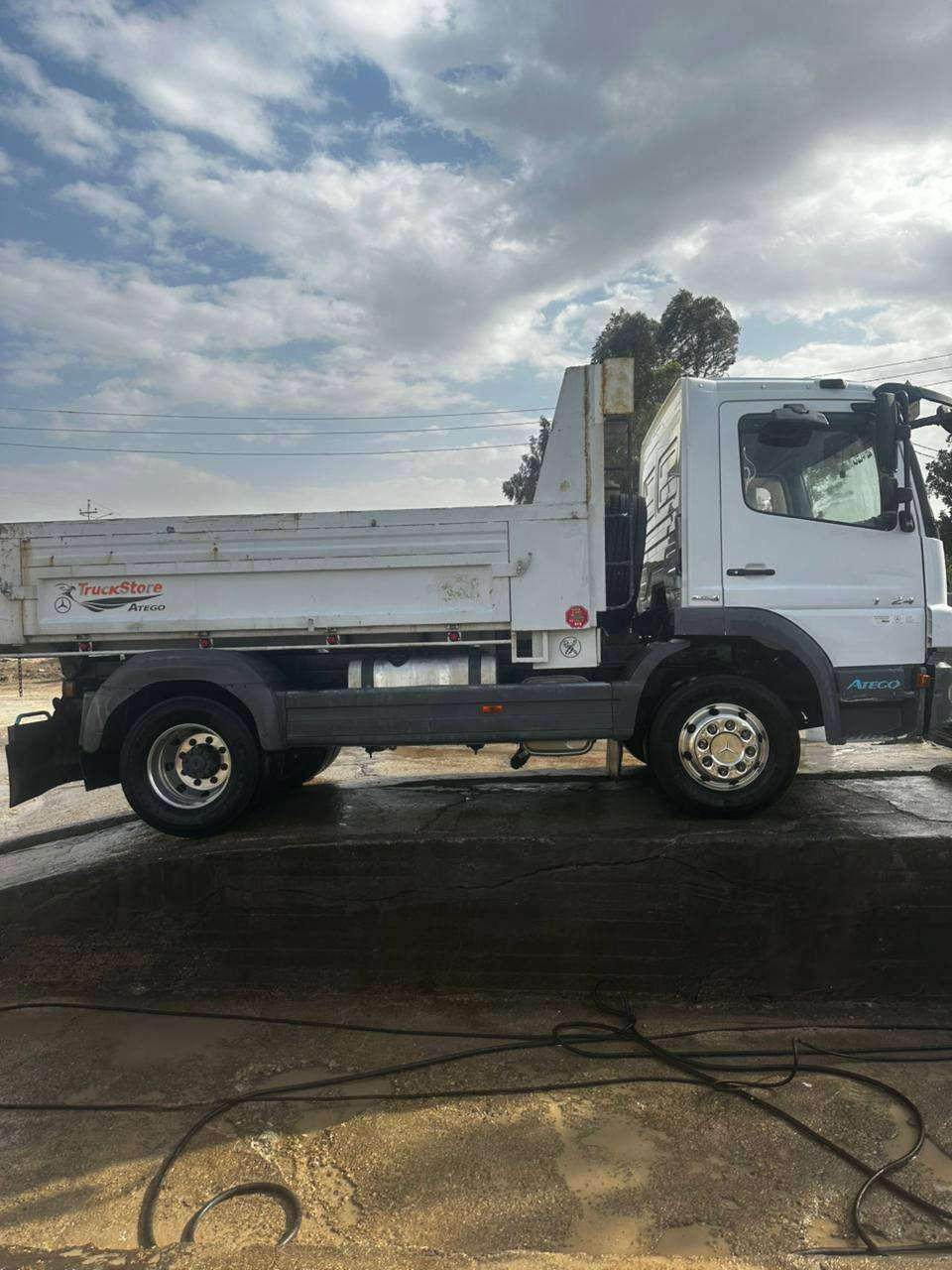 سلام عليكم اتيكو
سياره كفاله عامه
2009
مكينه سته
ثمانيه برغي
سياره جهزه العمال
مكانه سماوه رميثى
تخام تاير
سعر 270وبيه مجال بصيط
مبايل ***********
