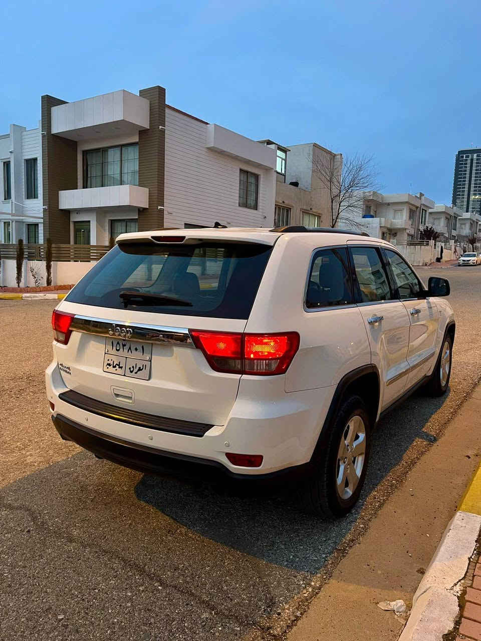 Jeep grand cherokee 
مواصه فات خليجيه 
صلايد 
ده بل ئه كسل فوليم 
٥مود ليخورين
كوشن جلد 
چه مه  لخى پيشه  وه  و روبعى بونيد   بوياخه بيناو گرتن 
گير و مه كينه و ده بل ئه كسل به شه رت
نرخ 178
*********** السليمانية, العراق
