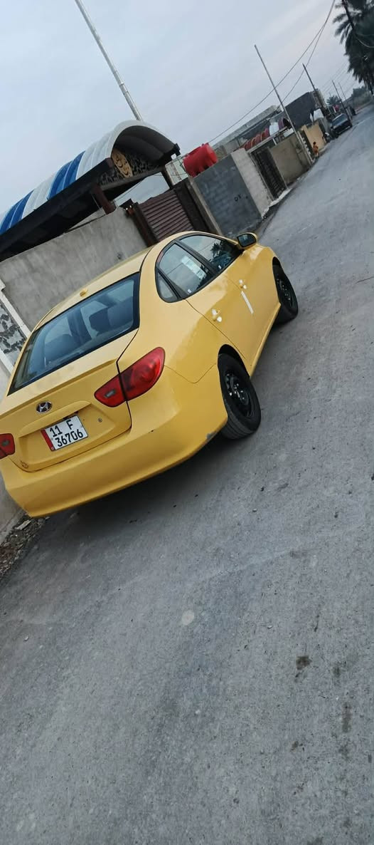 سلام عليكم النتره موديل 2008 وارد امريكي بيه جاملغ فقط مكينه 2000 سياره جديده بمعنه  مكينه وكير مكفولات تبريد ثلج صدر تايرات جديد تخم تاير جديد كهربائيات جديد سعر 85 وبيه مجال عنوان بغداد دوره رقمي ***********
