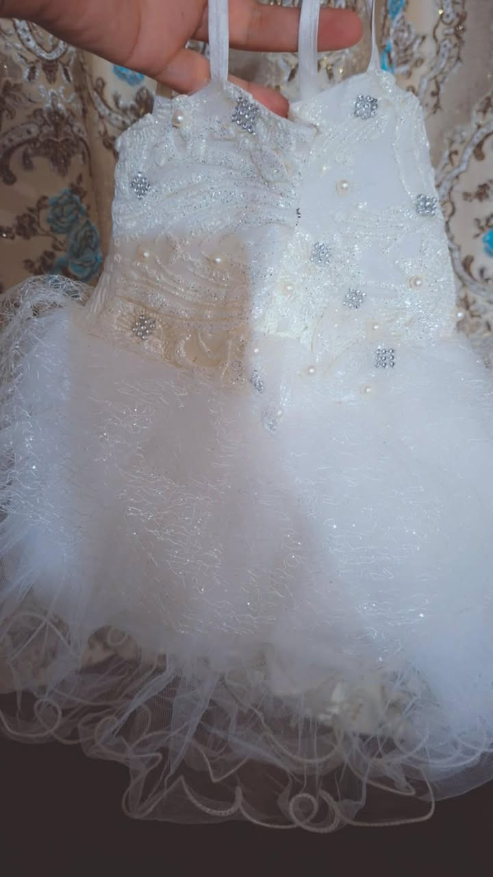 بنات بدلات للبيع من عمر سنه لحد عمر3.. كلهن نضاف بيهم ملبوسات لبسه وحده وبيهم ملبوسات..


**إذا كنت صاحب هذا الإعلان وتريد حذفه لأي سبب، رجاءا أرسل رسالة إلى الدعم الفني**