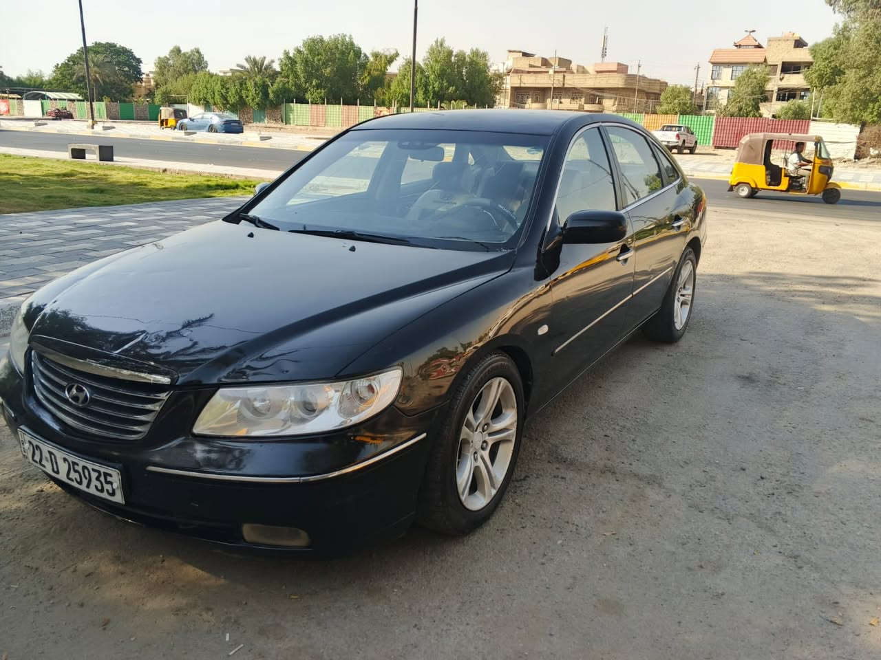 هونداي ازيرا موديل 2009 سياره كفاله من الصبح والحادث رقم اربيل دولي تخم تاير تبريد شغال حجم المحرك سته سلندر مكان السياره بغداد السعر 67 وبيها مجال رقم الهاتف ***********
