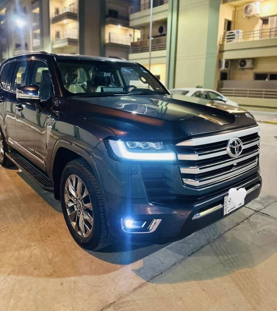 تويوتا لاندكروز 2023 فئة VX توين تيربو ساز SAS 

VX Twin Turbo SAS 2023 
 
لون فيلي مميز 

ماشية 62 الف كم 

السيارة جديدة بمعنى الكلمة استخدام شخصي كفالة عامة عدا رصعة صغيرة مغلفة ppf 

رقم بغداد تحويل مباشر 

مكان السيارة بغداد 

السعر 7 شدات وبي مجال 

الشراي يتصل وبالخدمة 

***********
