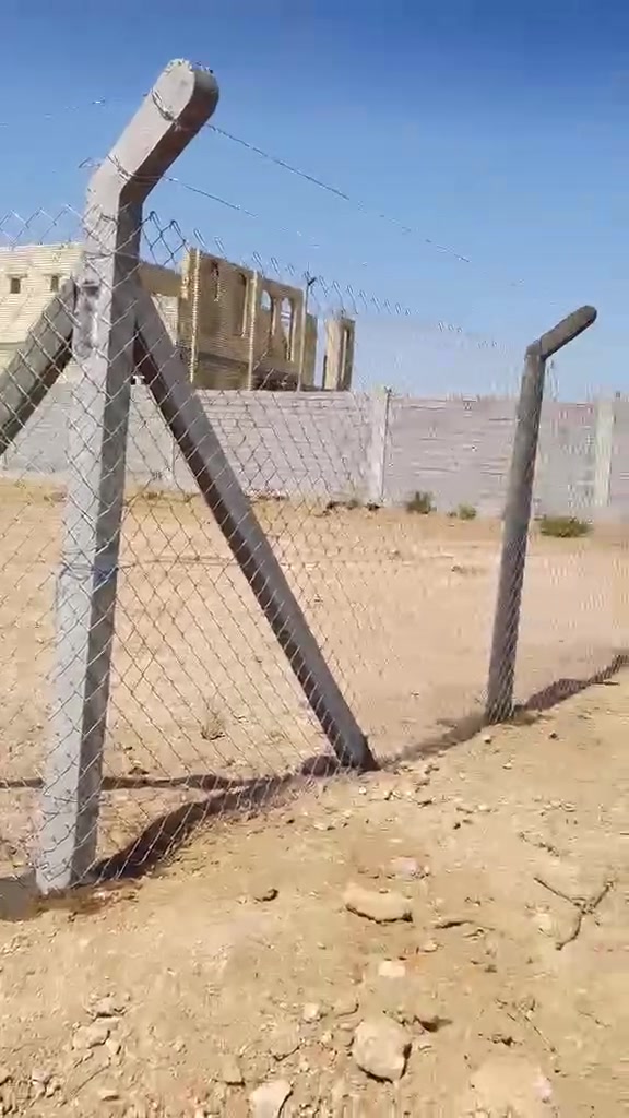 السلام عليكم  تعلن شركه بغداد  الهندسيه المتر ٥لا ١٠ حسب مواصفات  السيم وه مكان العمل نرجو الاتصال *********** رقم الهاتف
