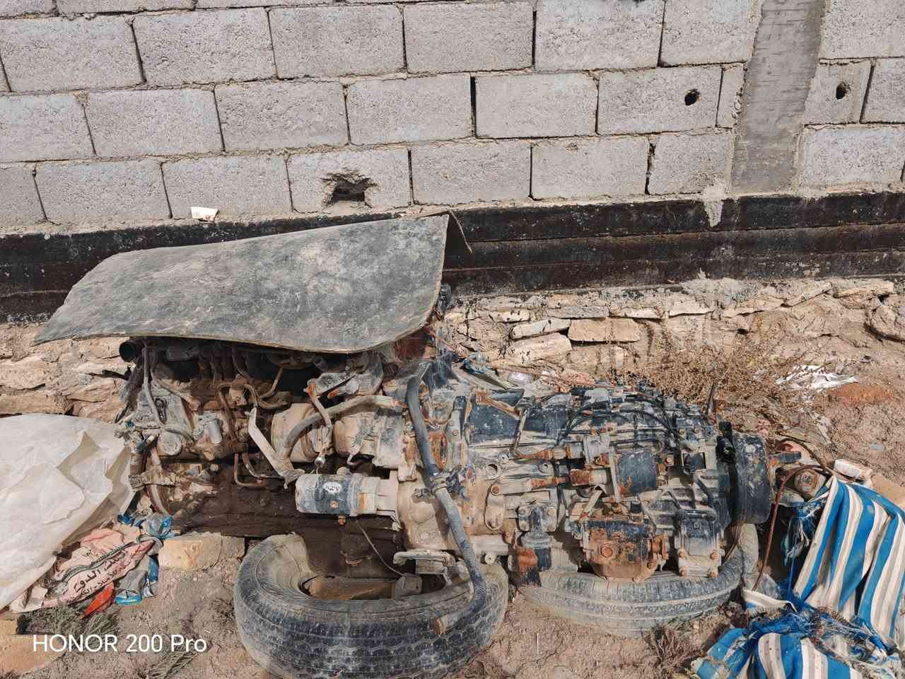 سياره تفصيخ للبيع فوزه شيطان بدي مكنه وكير وشاصي وتايرات وحداديه رقم وسنويه ***********
