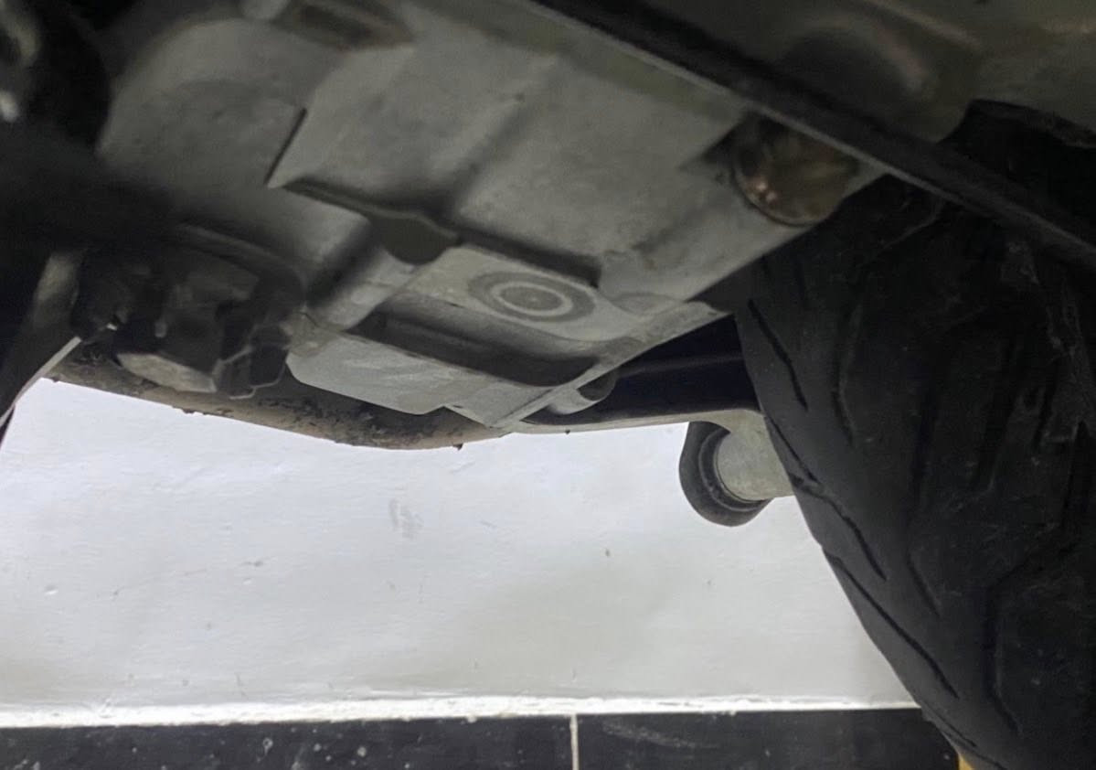 سلام عليكم مرخصت  الأدمن ثعلب كابريتر  140 بلادي ما صار شهرين من نزلت من الرمبة برغي مال ملعوب بيهة مكينة خرسة ما تنسمع  تايرات جدد صدر جديد يعني ما تحس بل طسة دهنهة مبدلة جديد مؤتل ابو 20 يمشيك شهر ليكدام أوراق ومنفيس كلة موجود جيب وياك ألف فيتر إذا طلع بيهة عيب أو نقص تأخذ الدراجة وتروح اللة شاهد علية السعر 💸700وبيهة  مجال  بصيط مكاني بغداد الشعب رقم الهاتف //📱*********** متواجد وتساب ومازنجر ♥️☘️.
