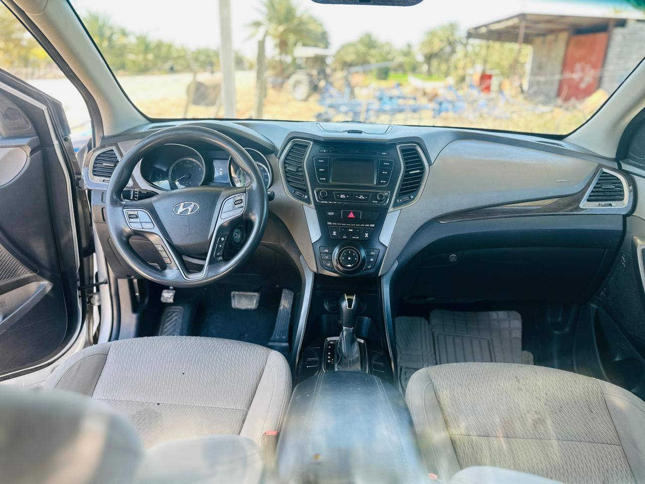 سلام عليكم سنتافي موديل 2017 وارد امريكي رقم سليمانيه انكليزي الدولي كير ومحرك مكفولات تخم تاير حداديه جديده تبريد ثلج وي السويج محرك 2400 بيها جاملغ الأمامي مبدل الأصل بدون دواخل والجنطه مرشوشه بدون فتح وبدون دواخل السيارة ليبل واحد شرط التحويل
للاستفسار على الرقم
***********
***********
