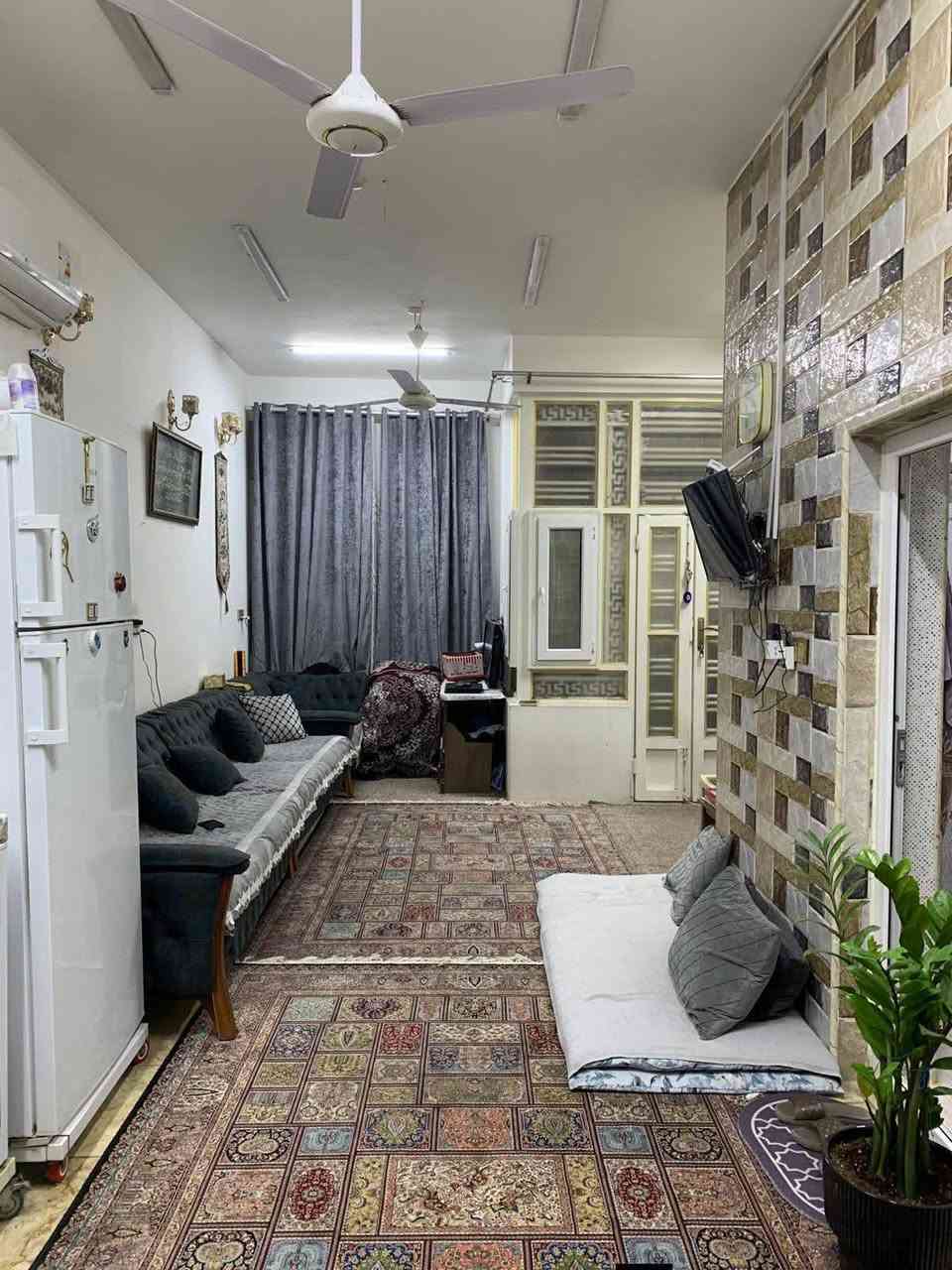 دار  للبيع حي العدالة 50م طابقين بناء نظيف جداً يحتوي على غرفتين وصالتين ومطبخ وصحيات داخلية وخارجيه ومنور 
ارضيه مرمر واجهة صبغ 

__العنوان المكتب /النجف الاشرف _حي العدالة _شارع المستوصف 
 
نستقبل جميع العروض التجارية في كافه احياء النجف اداره مكتب الميار للعقار 

🟨للاستفسار الاتصال على الرقم التالي او مراسلة الصفحة 
 
📞 عباس الجنابي ***********
📞عباس هاتف الشايب ***********
