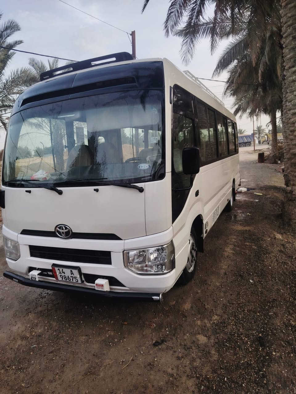 السلام عليكم 
كوستر 2017 💯💯
كفاله عامة  /حاكية سلة داخليه تخم تاير 💯
سيارة جاهزة من كلشي  💯
للاستفسار : ***********
