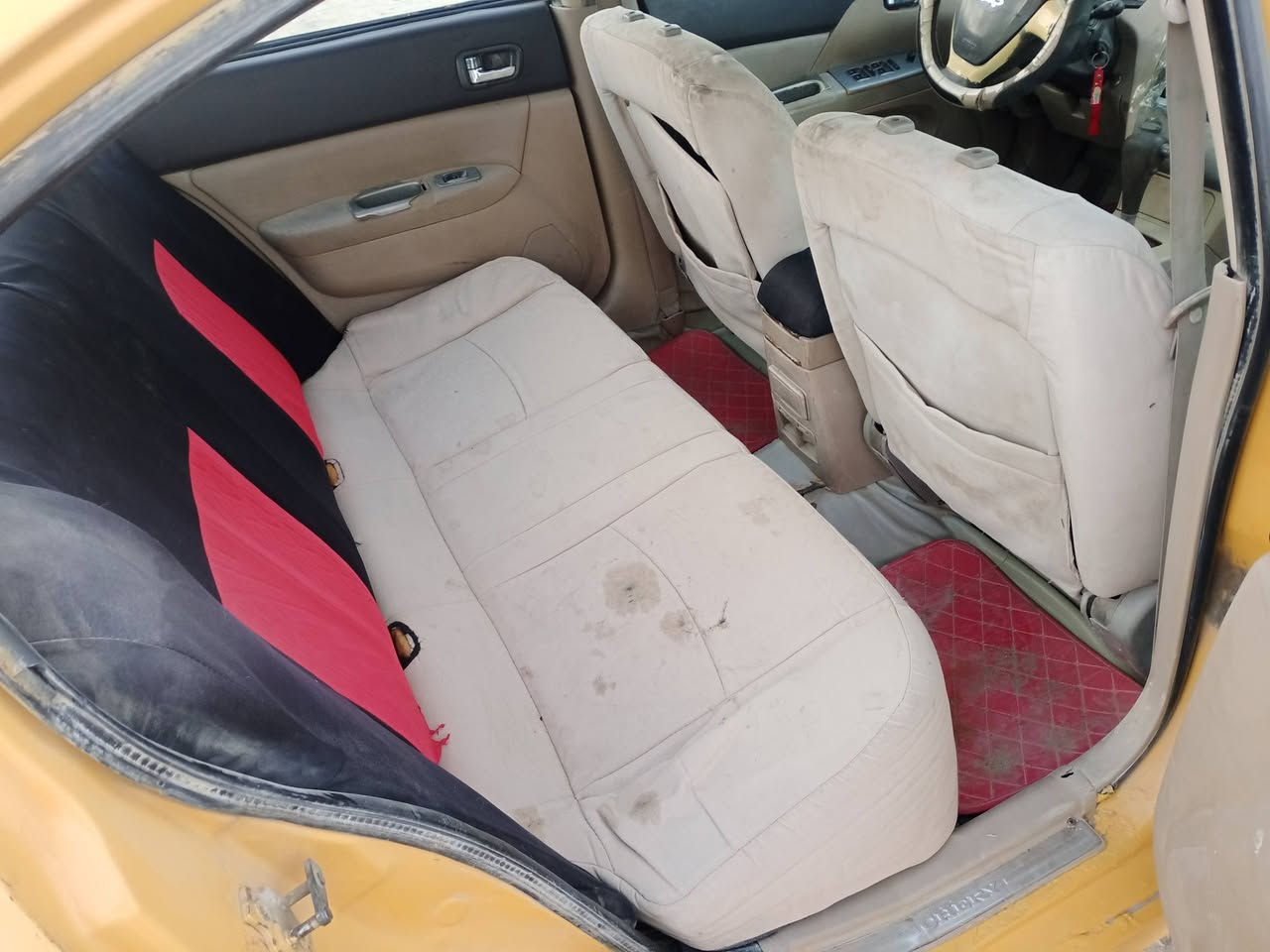 السلام عليكم للبيع شيري اي فايف موديل 11رقم بغداد الماني تحويل مباشر تريد وكاله بكيفك مكينه وكير كورله اوتوماتيك مكفولات تخم تاير جديد حداديه جديده كهربايات كله شغاله سياره جاهزه السعر 16وبيه مجال الشراي العنوان كربلاء الاتصال على الرقم الموجود ***********
