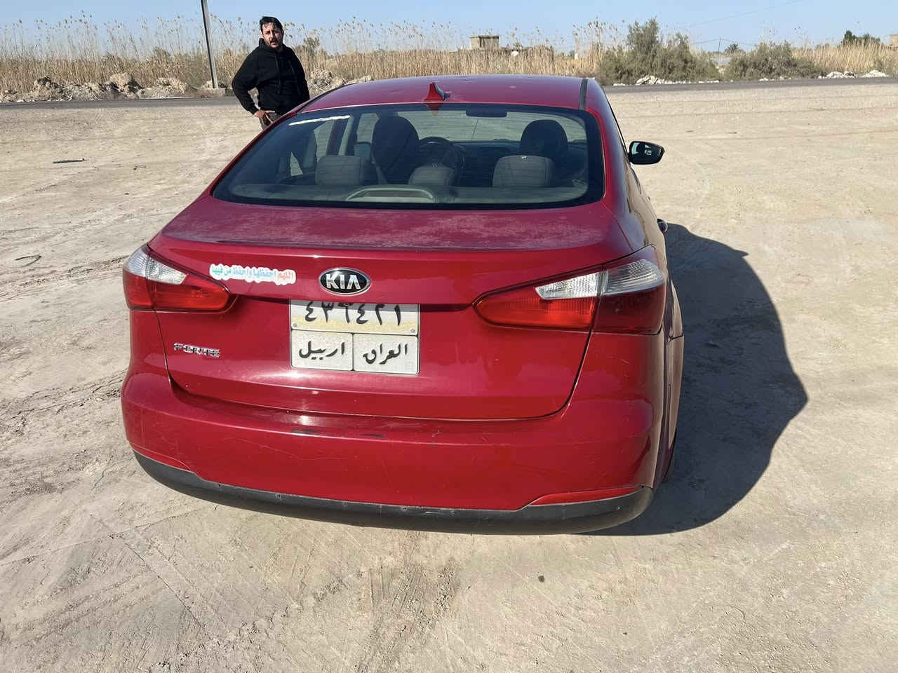 سلام وعليكم فررتي موديل2016  قطعتين جاملق وبنيد بدون دواخل بسم الشركه اربيليه 115وبيها مجال مكان بغداد المحموديه  محرك 2000دوش المرقوب بلسوك  ترهم مراوس حسب القناعه 
رقم *********** سياره مال جناي ماشيه 124
