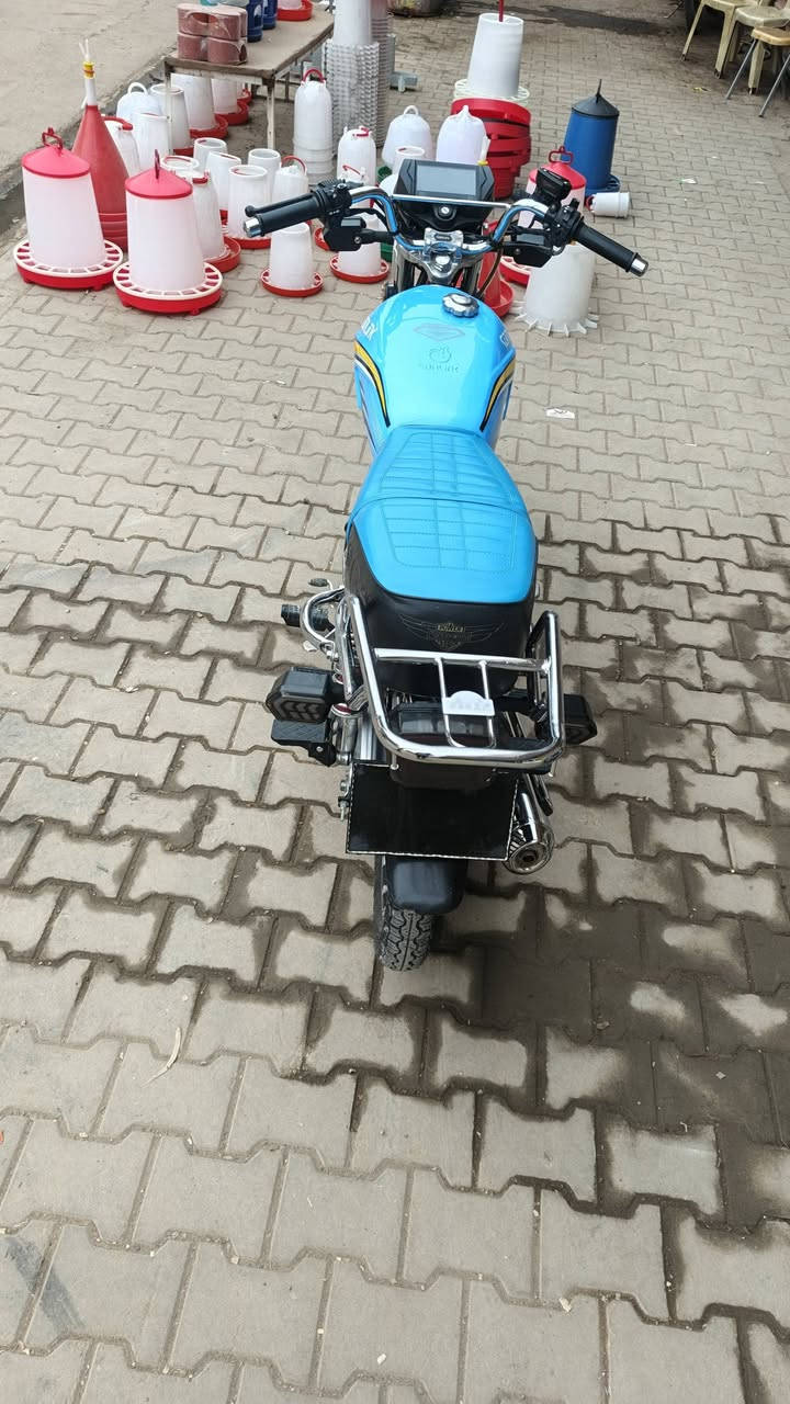 السلام عليكم
ماطور سونلنك موديل ٢٥ ماطور جديد حيل ماشي قليل سويجات ومنفيس وريمون محرك ضاغطة زنجيل سعر ٨٠٠ وبي مجال للطيبين حك جيه موجود خاص وهذا رقمي *********** إلي مو شراي لا تعبني ولا اتعبك
