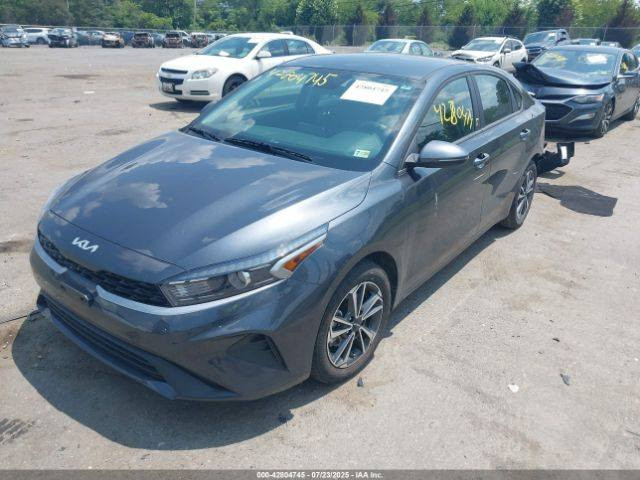 يا الله السلام عليكم فورتي للبيع 2024 الفئة XL مطروحة بلحرة 
***********
