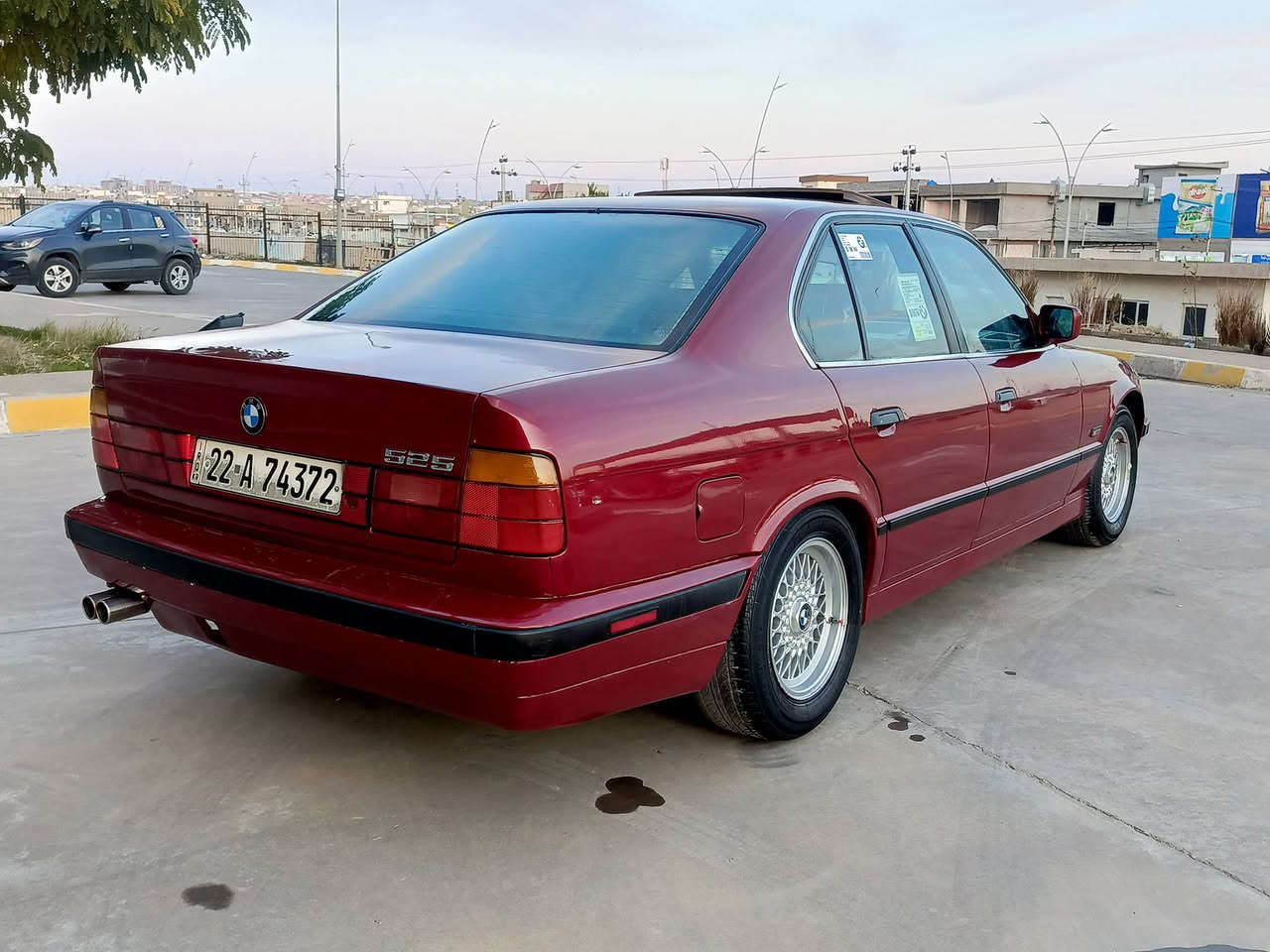 بي ام525مسكرفانوس..***********...اوتوماتيك تبريد رقم اربيل دولي بسمي سعرها 70 وبي مجال موديل 1991 مكانها كركوك
