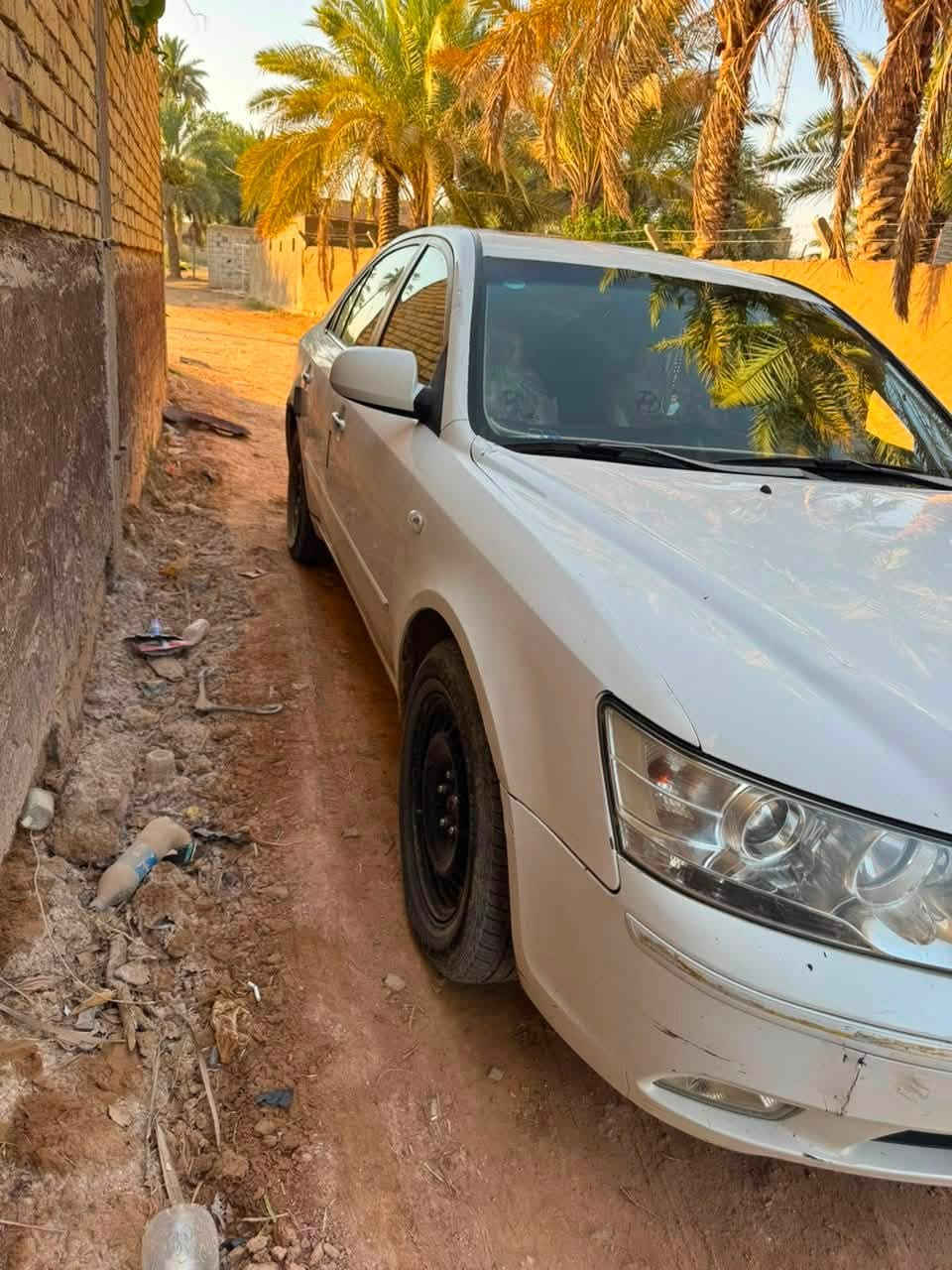 سوناتا مديل ١٠ عضم فول مواصفات مكينه٢٤٠٠
السلام عليكم سوناتا ادوات بيه رقم وسنويه مال معمل سليمانيه سياره فول للخير مكينه جديده حداديه مابيه نقص
كير جديد تخم تاير استوني شاده جديد تبريد 🥶ثلج
سياره عايزه صبغ جاملغ خلفي ودعاميه فقط 
سعر٥٣ بيه مجال رقم ***********
