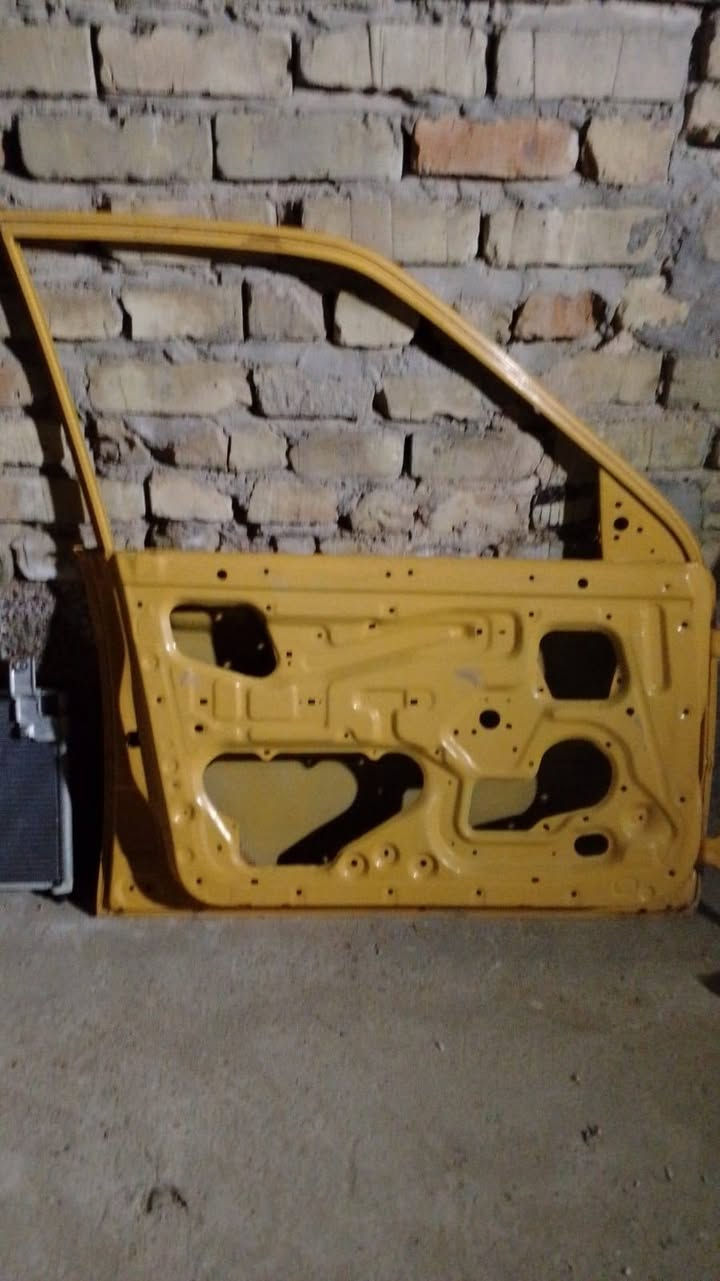 السلام عليك اخوان غراض مال سايبه جدد للبيع السعر 75رقم تلفوني***********
