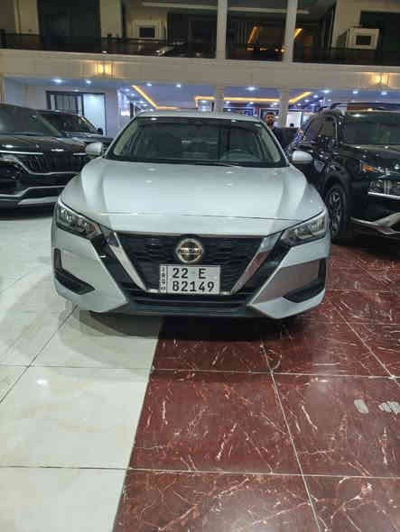 نيسان سنترا sv موديل 22 ضررها جاملغ مبدل تجاري والبلاد مالتها موجود  سياره جاهزه من كلشي مابيها نقص اي شي ماشيه 59وقابل للزياده مستعجل على بيعتها 140 وبيها مجال 
***********
