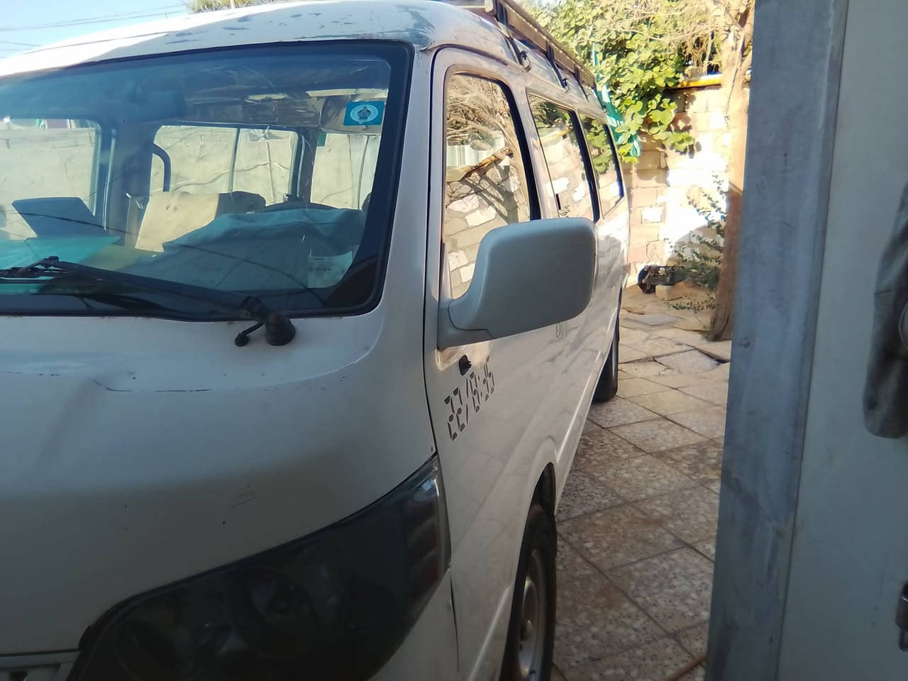 2013
رقم بغداد دولي باسمي 
مكينه وكسر مجول 2000
للبيع
***********
