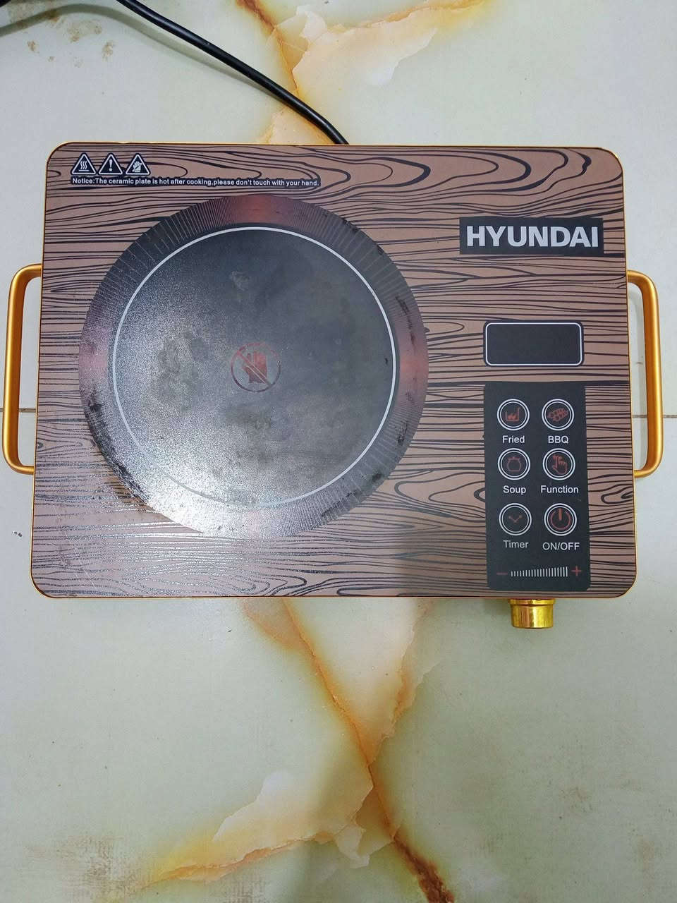 للبيع طباخ كهربائي مستخدم قليل جداً شغال اصلي واير طويل السعر ٢٥قفل مكان ناصرية مركز شراي يراسلني


**إذا كنت صاحب هذا الإعلان وتريد حذفه لأي سبب، رجاءا أرسل رسالة إلى الدعم الفني**