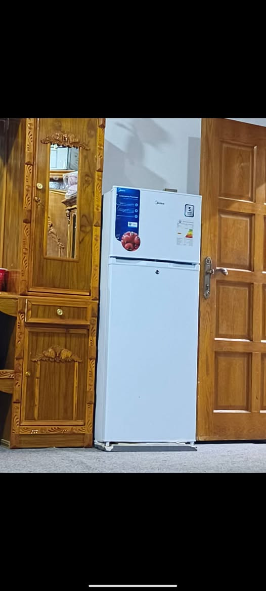 بيع مستعجل أريد اسافر 
مكاني نجف للنواصل ***********
