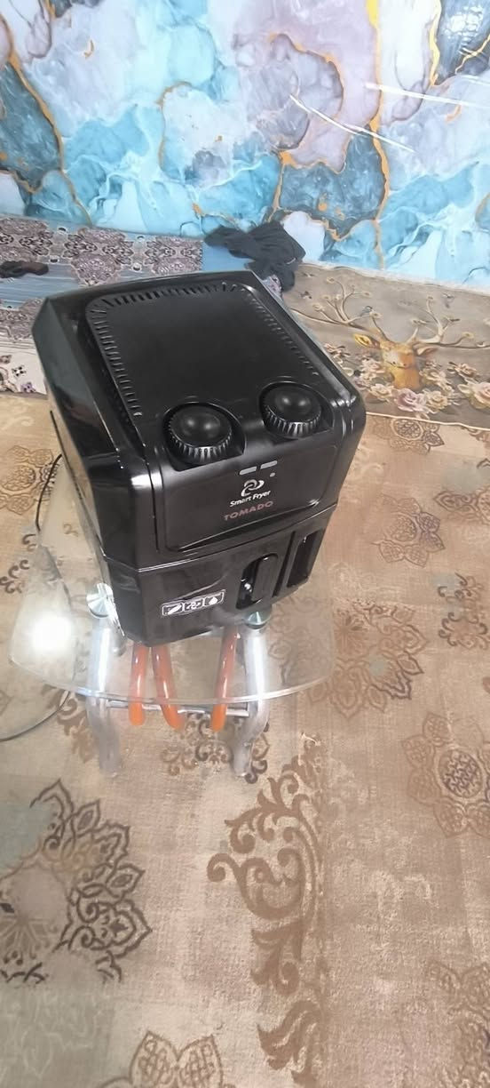 قلاية هوائية مستخدمة اسبوع واحد ***********
