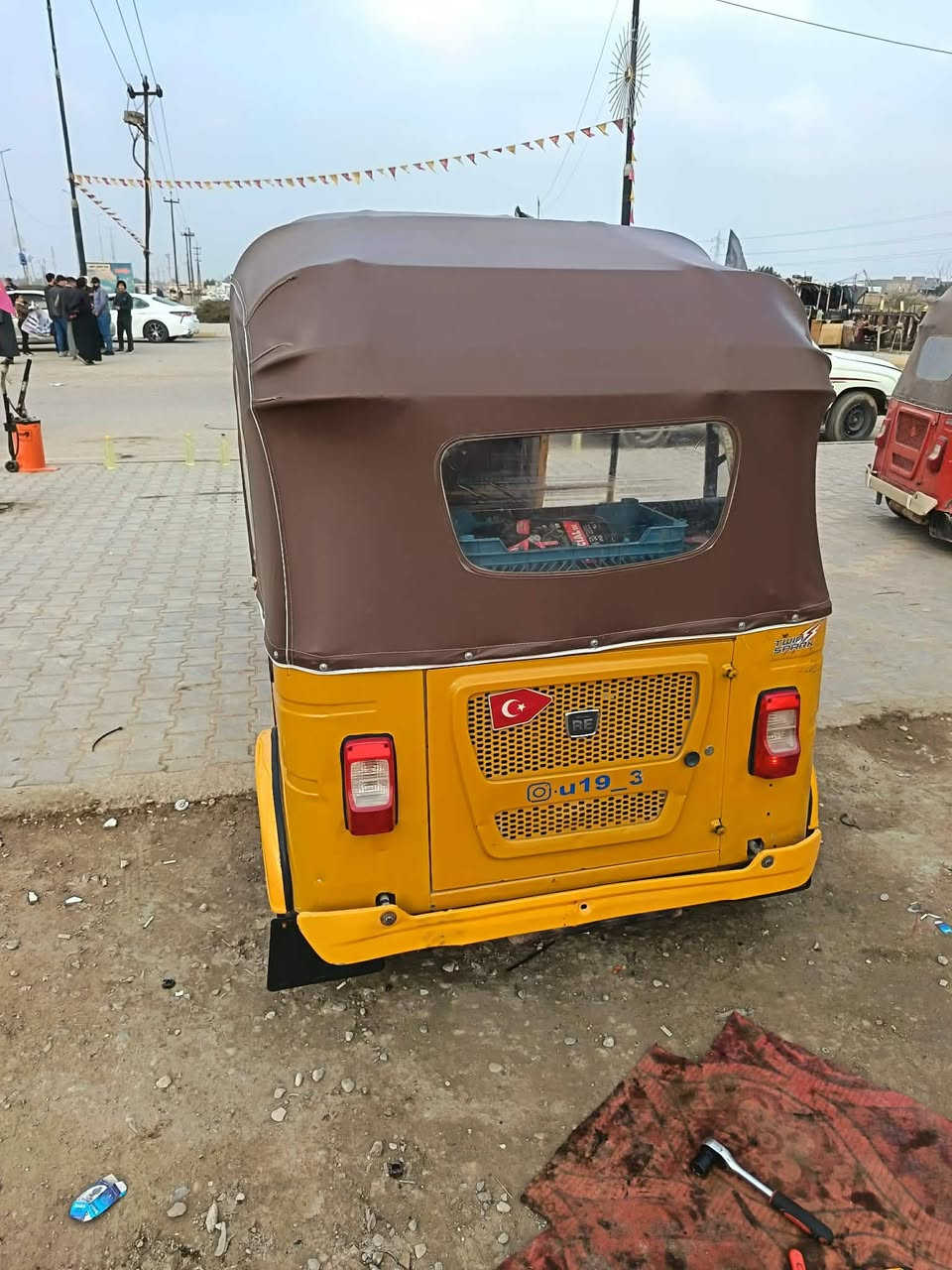 سلام عليكم تكتك ٢١ بسمي لبيع سعر  ٧ وبيه مجال مكان واسط قضاء الحي ***********
