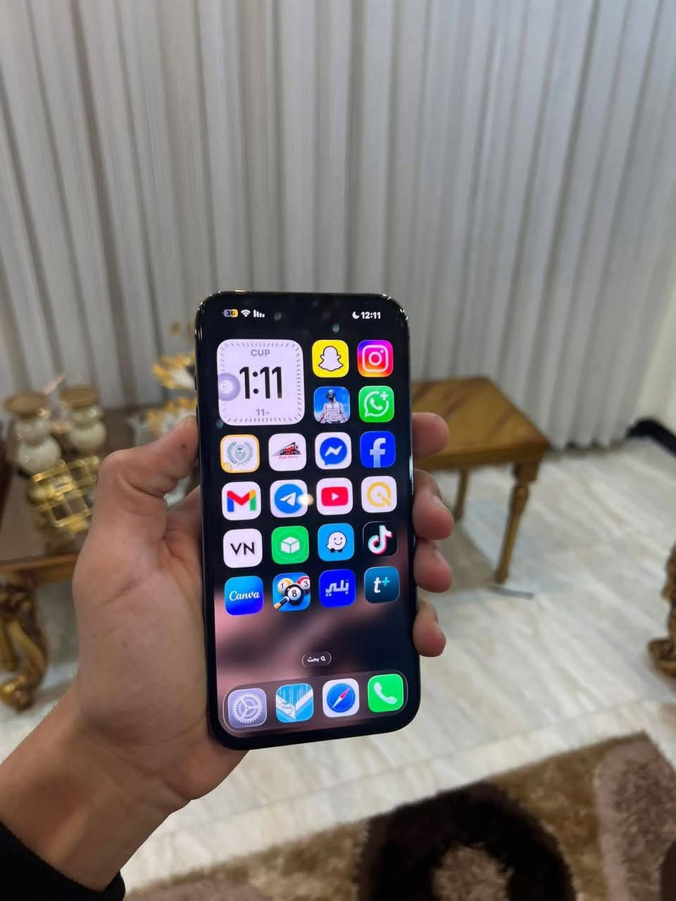 سلام عليكم للبيع ايفون 14برو ماكس ذاكره ٢٥٦ دبل شريحه بطاريه ٩٤ جهاز بلادي سعره ب٧٥٠ 
***********
