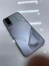 جي تي 30برو ذاكرة 256 120فرم بوبجي بدون كارتونة  فقط شاحنة وسماعة ومبر...