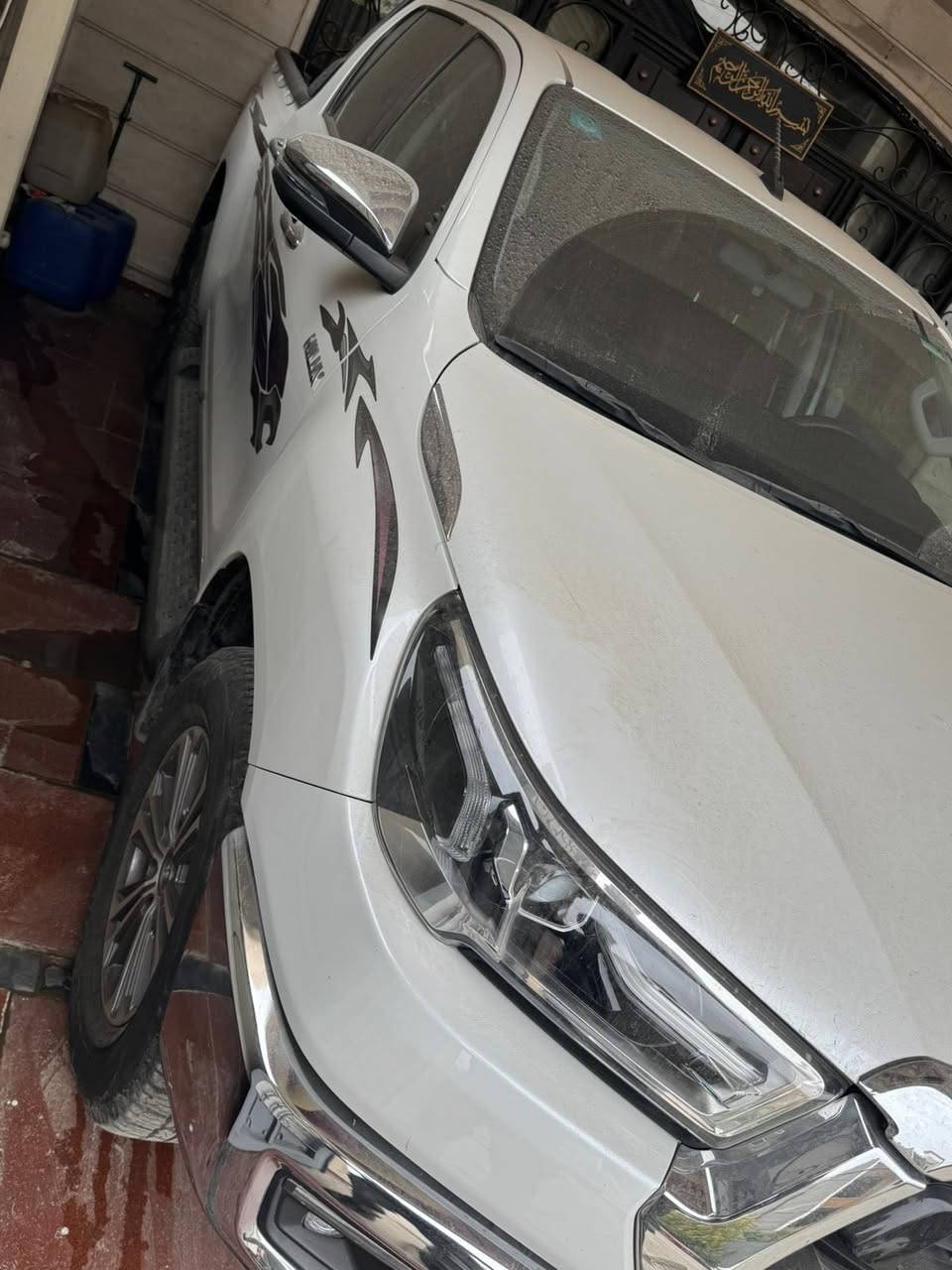 بيكم تيوتا 2023 سعودي بصمة مكفولة كفالة عامة ماشية 17 الف بعدهه بتراب الشركة  ***********.  السعر 33 الف دولار قفل
