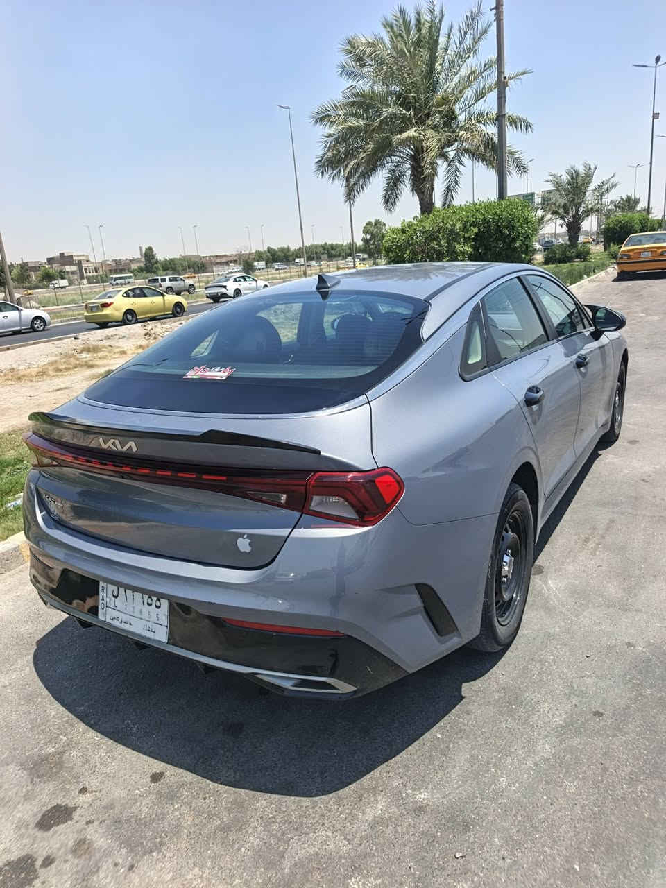 سيارة رقم بغداد معوقين وكاله عامه اسويلك
عندي كيا K5
KIA K5 2022
محرك 1600 توربو
حادثها چاملاق اليمن مبدل نص باب صبغ
دواخل كفاله لالغد ولاشاصي 
بدون ارباك سستم شغال
هزه جديده
ماشيه 90
السياره حلوه وجاهزه ومابيها كل نقص
مواصفاتها
بصمه وتشغيل عن بعد
هاند بريك بصمه
أوتو هولد
تحديد مسار
تحكم ستيرن جهتين
شاشة كار بلي
توقف ذاتي
رادار جانبي
نقطه عمياء 
مودات قياده
وباقي المواصفات معروفه
السعر 140 وبيها مجال
مكاني بغداد بسمايه
رقم ***********وبي واتساب
