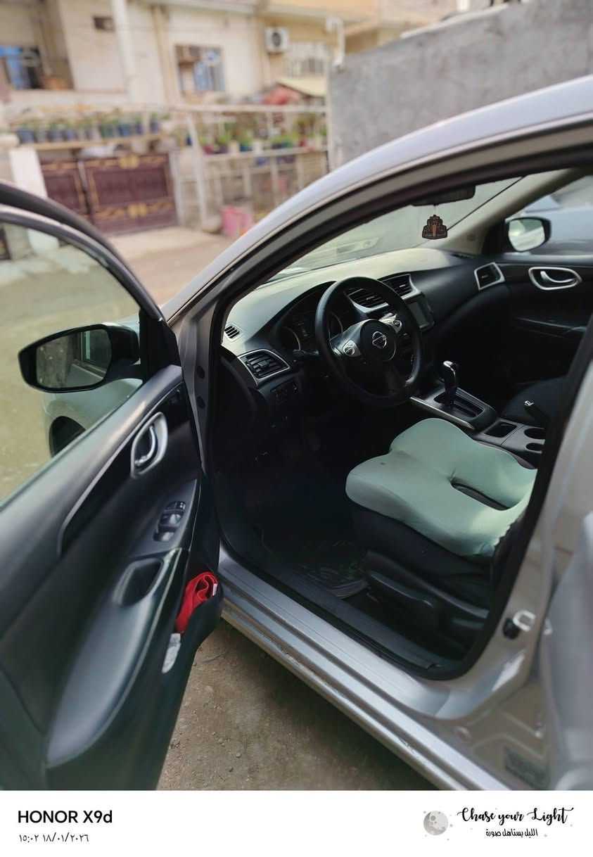 نيسان سنترال ٢٠١٩ فول عدا الفتحه بصمه تشغيل وبصمة أبواب وجنطه شاشه كاربلي بلادي كامرة دوارة لونها سلفر رقمها سليمانية حادثه جاملغ أيمن خلفي وشبر باب الخلفي 
اتصال *********** 
السعر 117ورقه وبيه مجال بسيط، ،،،،
