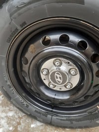 تخم ويل عادي اصلي حجم 15يرهم  ع النترا  سيراتو  فورتي وبعض سيارات سعره...