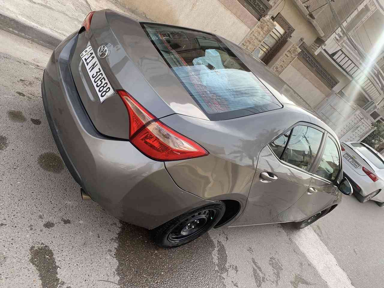 السلام عليكم للبيع كورلا 2018 LE
وارد أمريكي السياره مكينه كير حداديه تخم تاير تبريد كله جاهزه 
السياره حادثه جاملغ خلفي وقبق جنطه وبدون دواخل وبيها مكانات 
صبغ أبيع احزام ملاحظه السياره بدون أي دواخل رقم بغداد بسمي 
تحويل مباشر السياره دواخل مدوشمه جديد السعر 128 وبيها مجال رقم الهاتف ***********
